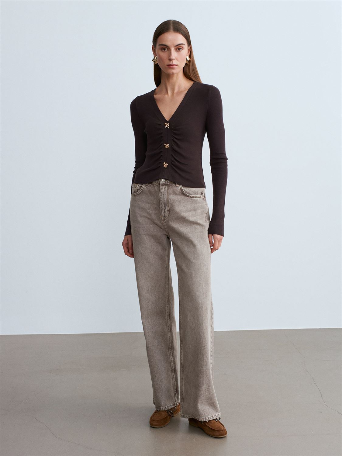 Fitted Button Cardigan