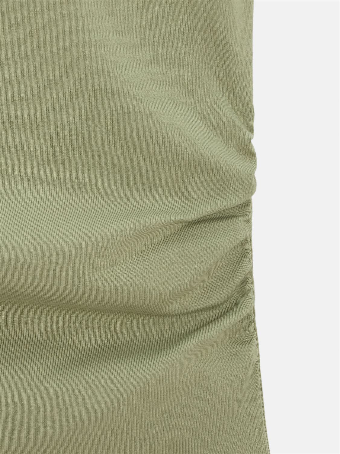 Basic T-Shirt