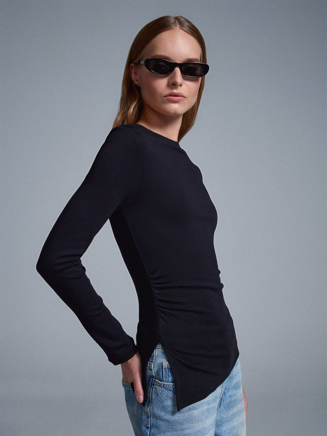 Asymmetric Fitted Top