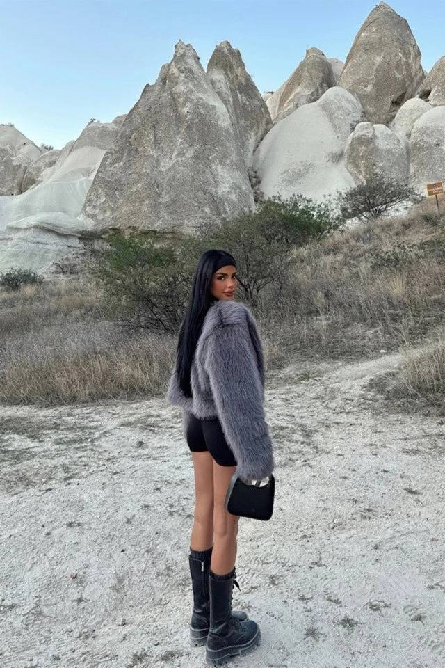 Short Faux-Fur Jacket