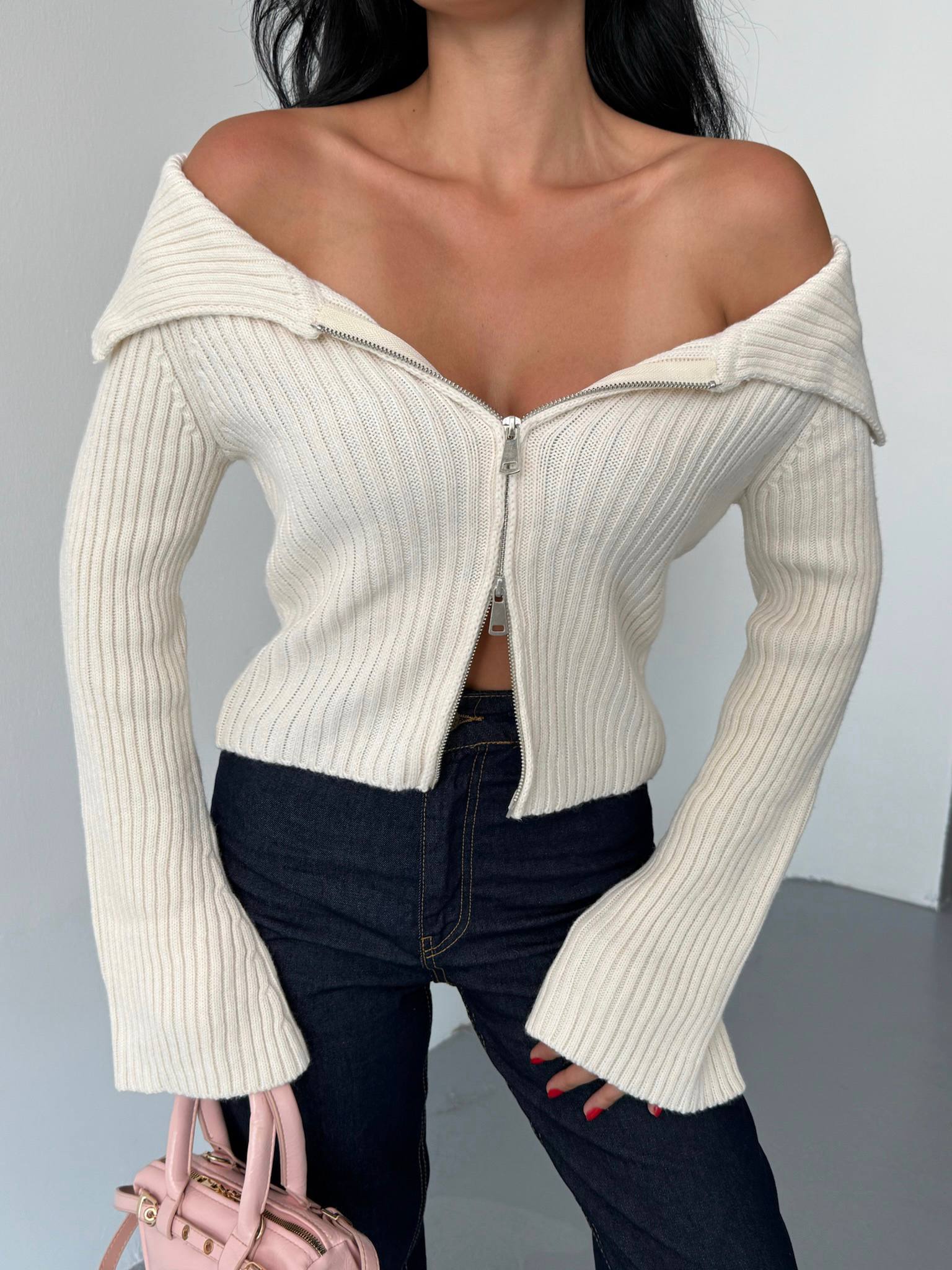 Off-Shoulder Zip
