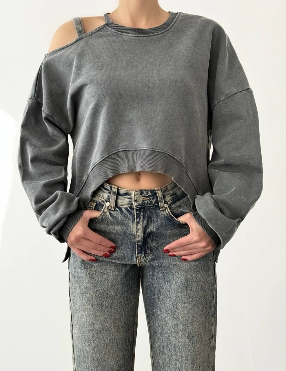 Strap Shoulder Sweatshirt