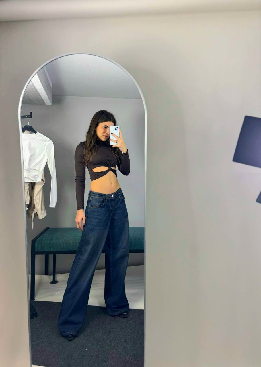 Low-Waist Baggy Jeans