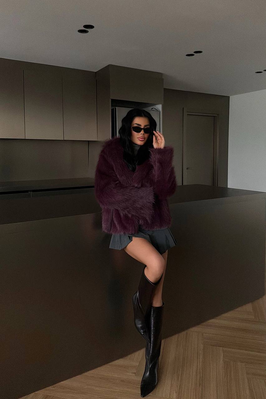 Cropped Faux Fur Jacket