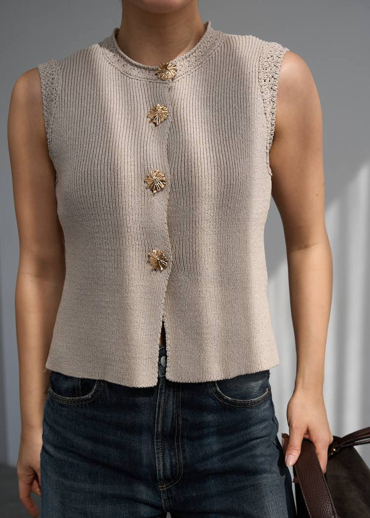 Buttoned Vest