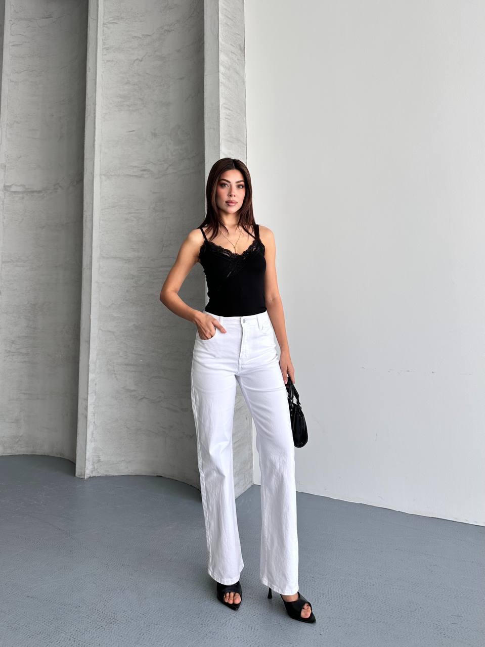 Straight Leg Jeans