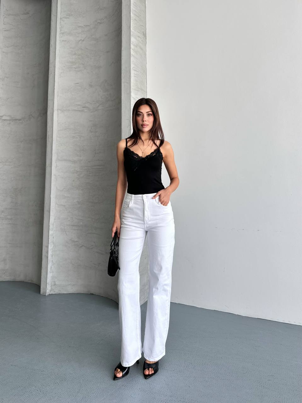 Straight Leg Jeans