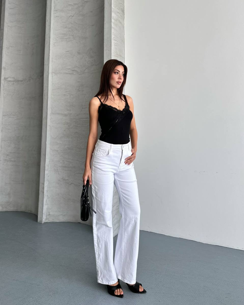 Straight Leg Jeans