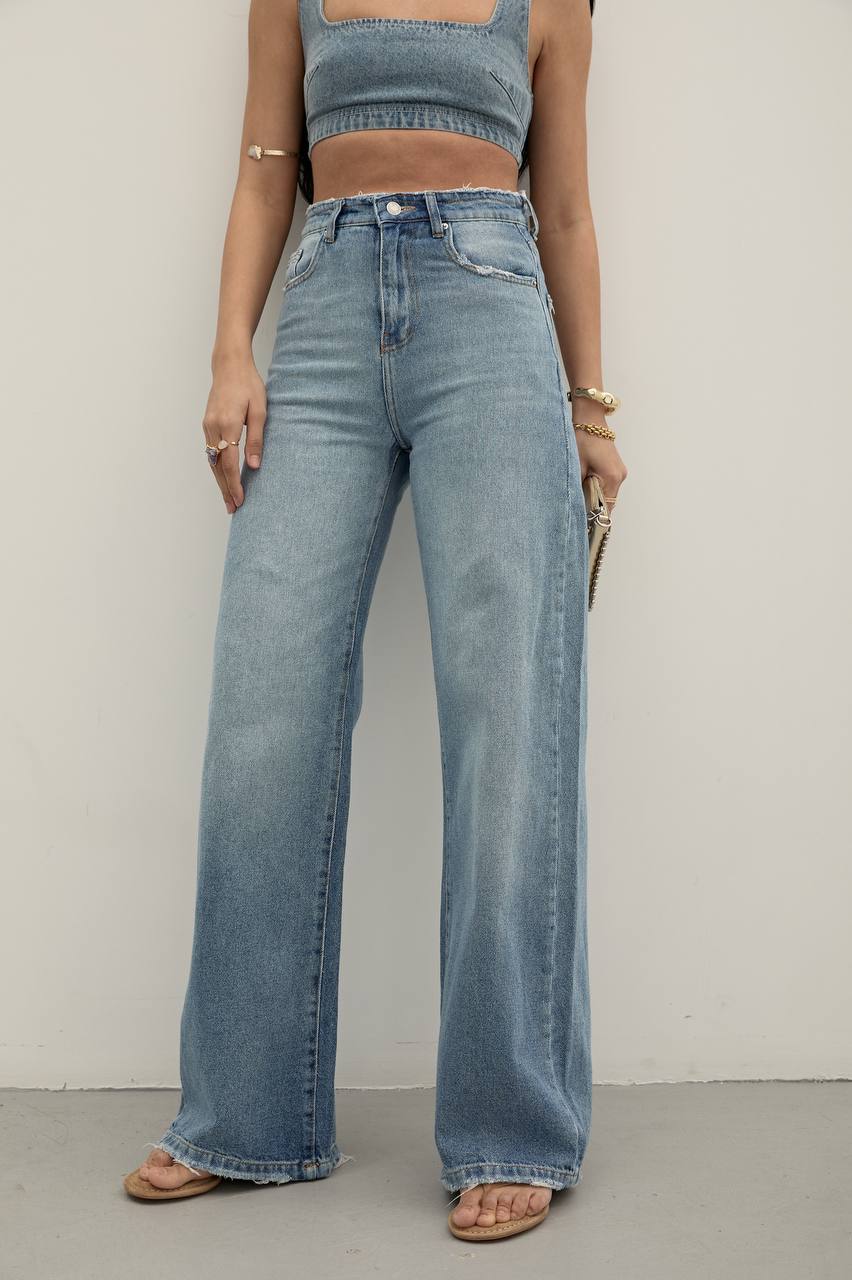 Wide Leg Jeans